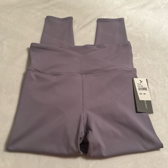 Women’s Threads 4 Thought Cross Waist leggings, size Medium - Picture 2 of 8